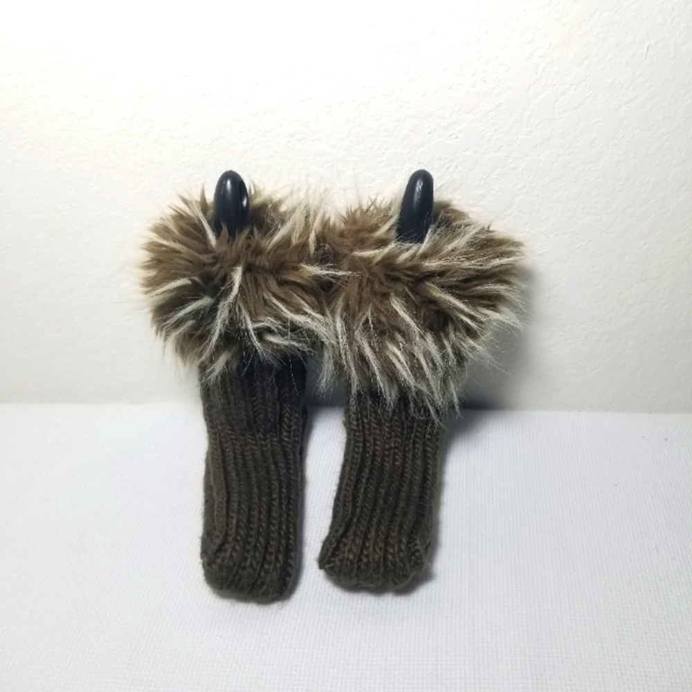 Cozy Brown Knit Booties with Faux Fur Trim